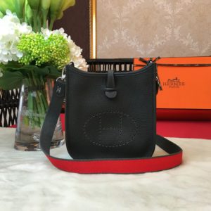 HERMES EVELYNE MINI<br>에르메스 에블린 미니<br>[17cm 토고가죽]