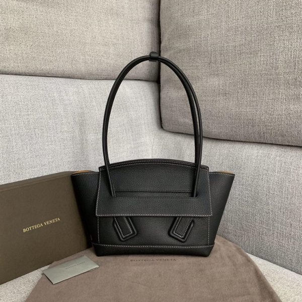 BOTTEGA VENETA ARCO BAG 보테가 베네타 아르코 백