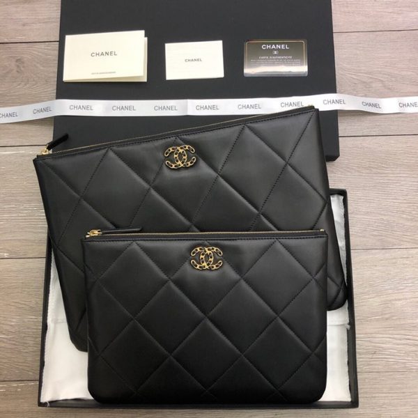 CHANEL 19 CLUTCH 샤넬 19 클러치