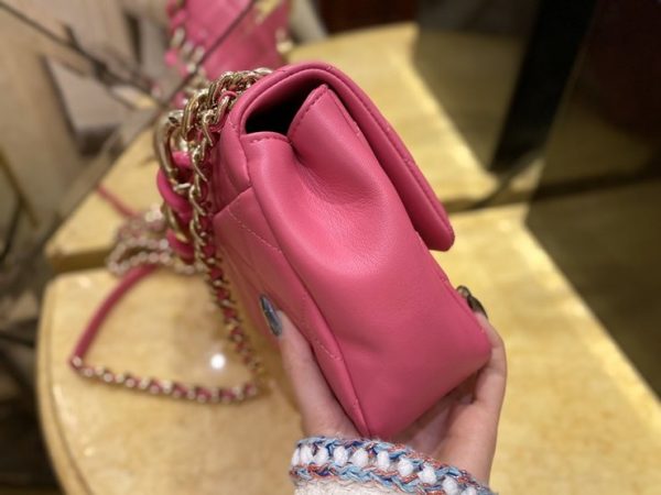 CHANEL CLASSIC FLAP BAG 샤넬 클래식 플랩 백