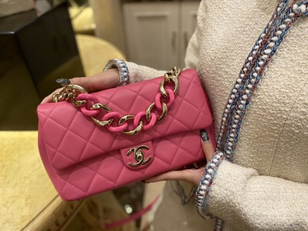 CHANEL CLASSIC FLAP BAG 샤넬 클래식 플랩 백