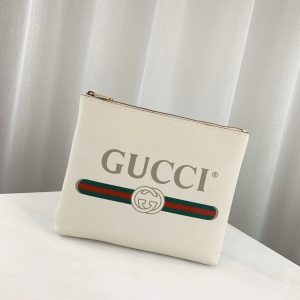 GUCCI PRINT LOGO POUCH<br>구찌 프린트 로고 파우치<br>[30×24.5x4cm 이태리가죽]