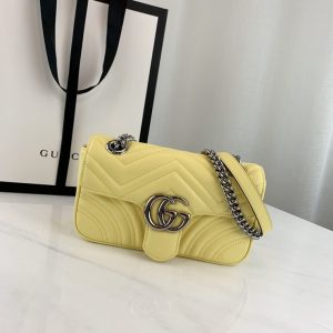 GUCCI GG MARMONT SHOULDER BAG<br>구찌 GG 마몬트 숄더백<br>[22x13x6cm 이태리가죽]