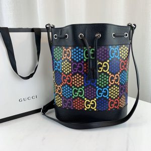 GUCCI GG PSYCHEDELIC BUCKET BAG<br>구찌 GG 사이키델릭 버킷백<br>[26x32x13cm 이태리소가죽]