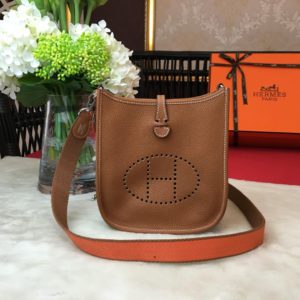 HERMES EVELYNE MINI<br>에르메스 에블린 미니<br>[17cm 토고가죽]