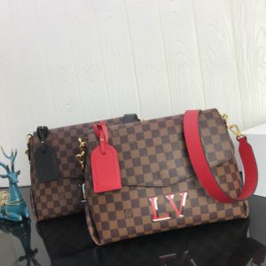 LOUIS VUITTON BEAUBOURG SHOULDER BAG<br>루이비통 보부르 숄더백<br>[35x24x15cm 이태리가죽]