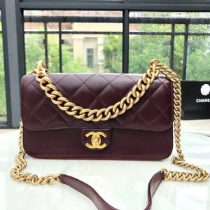 CHANEL FLAP BAG<br>샤넬 플랩 백<br>[23.5cm 빈티지 소가죽]