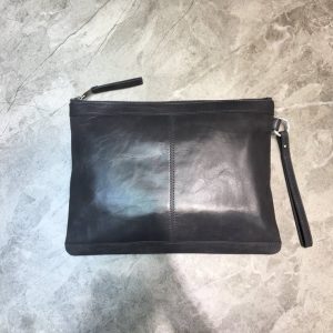 BALENCIAGA CLASSIC CLUTCH <br>발렌시아가 클래식 클러치