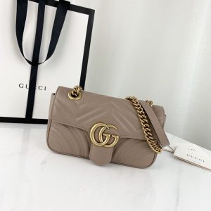 GUCCI GG MARMONT SHOULDER BAG<br>구찌 GG 마몬트 숄더백<br>[22x13x6cm 정품가죽]