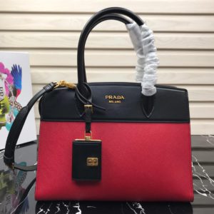 PRADA SAFFIANO SHOULDER BAG<br>프라다 사피아노 숄더 백<br>[30x23x15cm]