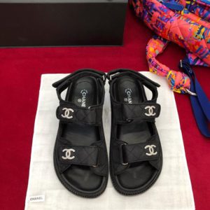 CHANEL CC LOGO VELCRO SANDAL<br>샤넬 CC 로고 벨크로 샌들<br><i>35-40 SIZE 1:1퀄리티</i>