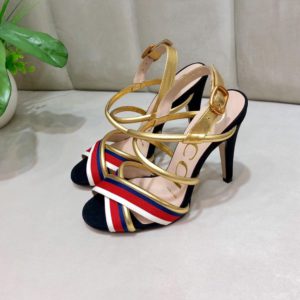 GUCCI LATHER SANDAL<br>구찌 레더 샌들<br><i>35-40 SIZE 이태리 소가죽</i>