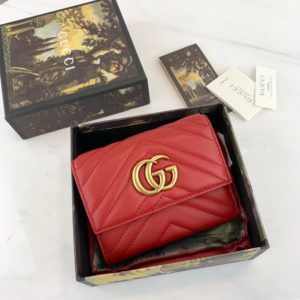 GUCCI GG MARMONT WALLET<br>구찌 GG 마몬트 지갑<br><i>12.5x10cm 이태리가죽</i>