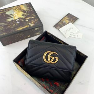 GUCCI GG MARMONT WALLET<br>구찌 GG 마몬트 지갑<br><i>12.5x10cm 이태리가죽</i>