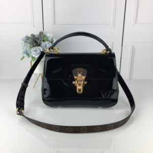 LOUIS VUITTON CHERRYWOOD SHOULDER BAG<br>루이비통 체리우드 숄더백<br>[29x20x12cm]