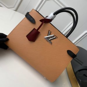 LOUIS VUITTON TWIST TOTE BAG<br>루이비통 트위스트 토트 백<br>[30x22x13cm]