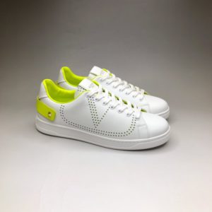 VALENTINO BACKNET SNEAKER<br>발렌티노 백넷 스니커즈<br><i>남녀공용 35-45 SIZE 제작+3일</i>