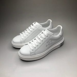 LOUIS VUITTON TIMEOUT SNEAKER<br>루이비통 타임아웃 스니커즈<br><i>남녀공용 35-45SIZE 제작+3일</i>