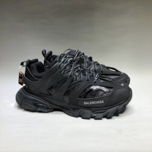 BALENCIAGA TRACK TRAINERS<br>발렌시아가 트랙 트레이너<br><i>35-45 SIZE 최상급</i>