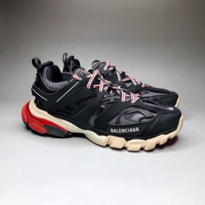 BALENCIAGA TRACK TRAINERS<br>발렌시아가 트랙 트레이너<br><i>35-45 SIZE 최상급</i>