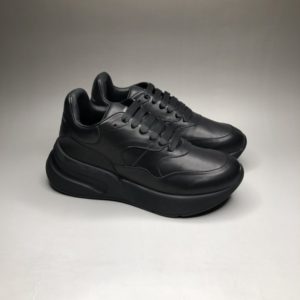 ALEXANDER MCQUEEN OVERSIZE RUNNER<br>알렉산더 맥퀸 오버사이즈 러너<br><i>35-44 SIZE</i>