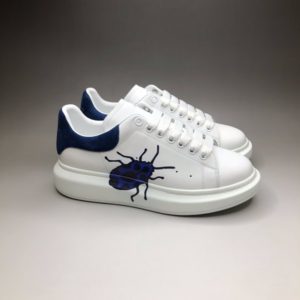 ALEXANDER MCQUEEN OVERSIZED SNEAKERS<br>알렉산더 맥퀸 오버솔 스니커즈<br><i>35-44 SIZE 최상급</i>