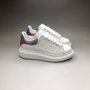 ALEXANDER MCQUEEN OVERSIZED SNEAKERS<br>알렉산더 맥퀸 오버솔 스니커즈<br><i>35-44 SIZE 최상급</i>