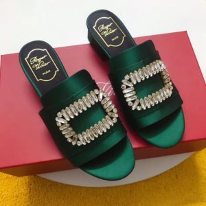 ROGER VIVIER SANDAL<br>로저비비에 샌들<br><i>35-39 SIZE 굽3.5cm</i>