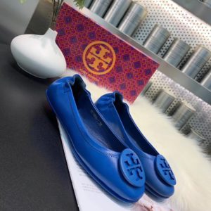 TORY BURCH LOGO BALLET FLAT SHOES<br>토리버치 로고 발레 플랫 슈즈<br><i>35-40 SIZE 이태리가죽</i>