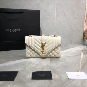 YSL ENVELOPE SHOULDER BAG<br>입생로랑 엔벨로프 숄더백<br><i>21x13x6cm 이태리소가죽</i>