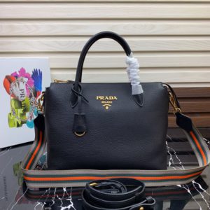 PRADA VITELLO DAINO SHOULDER BAG<br>프라다 사피아노 비텔로 디아노 숄더백<br>[31x23x14cm 이태리소가죽]