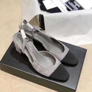 CHANEL SLING BACK PUMPS<br>샤넬 슬링 백 펌프스<br><i>34-42 SIZE 굽6.5cm</i>