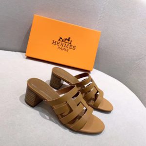 HERMES AMICA SANDAL<br>에르메스 아미카 샌들<br><i>35-42 SIZE 굽5.5cm</i>