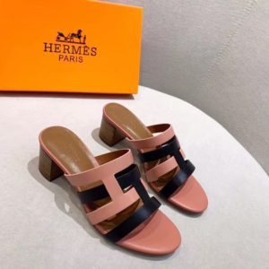 HERMES AMICA SANDAL<br>에르메스 아미카 샌들<br><i>35-42 SIZE 굽5.5cm</i>