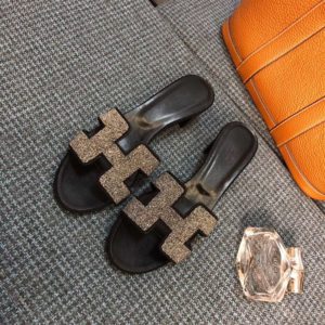 HERMES OASIS SANDAL<br>에르메스 오아시스 샌들<br><i>35-40 SIZE 굽 5cm</i>