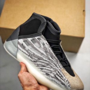 ADIDAS YEEZY BOOST QUANTUM<br>아디다스 이지 부스트 퀀텀<br><i>남여공용 36-45 SIZE 최상급</i>