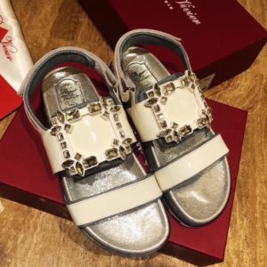 ROGER VIVIER SANDAL<br>로저비비에 샌들<br><i>35-40 SIZE</i>