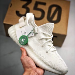 ADIDAS YEEZY BOOST 350 Triple White<br>아디다스 이지 부스트 350<br><i>남여공용 36-45 SIZE 최상급</i>