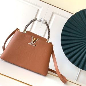 LOUIS VUITTON CAPUCINES BAG<br>루이비통 카푸신 백<br>[27x20x10/31x21x11cm]