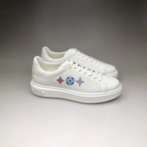 LOUIS VUITTON TIMEOUT SNEAKER<br>루이비통 타임아웃 스니커즈<br><i>35-44 SIZE 이태리소가죽</i>