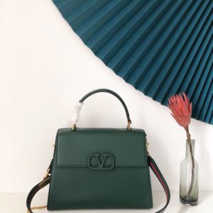 VALENTINO VLING HANDBAG<br>발렌티노 VRING 핸드백<br><i>30.5x23x14cm 이태리가죽</i>