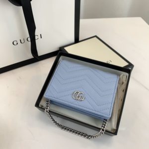 GUCCI GG MARMONT WALLET<br>구찌 GG 마몬트 지갑<br><i>11x8x3cm 이태리가죽</i>