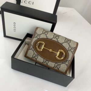 GUCCI 1955 HORSEBIT WALLET<br>구찌 1955 홀스빗 지갑<br><i>11×8.5x3cm 이태리가죽</i>