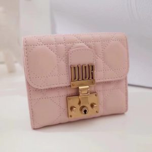 DIOR ADDICT WALLET<br>디올 어딕트 반지갑<br><i>12x9x2cm</i>