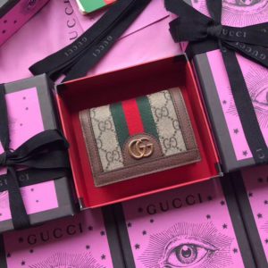 GUCCI OPHIDIA GG SUPREME WALLET<br>구찌 오피디아 GG 슈프림 반지갑<br><i>11×8.5x3cm</i>