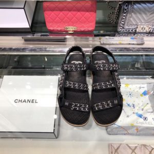 CHANEL CC LOGO VELCRO SANDAL<br>샤넬 CC 로고 벨크로 샌들<br><i>35-40 SIZE 1:1퀄리티</i>