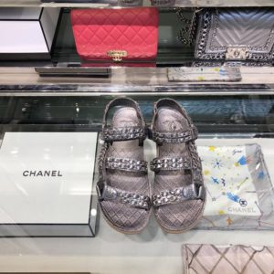 CHANEL CC LOGO VELCRO SANDAL<br>샤넬 CC 로고 벨크로 샌들<br><i>35-40 SIZE 1:1퀄리티</i>