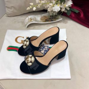 GUCCI LATHER SLIPPER<br>구찌 레더 슬리퍼<br><i>35-40 SIZE 굽7.5cm 이태리 소가죽</i>