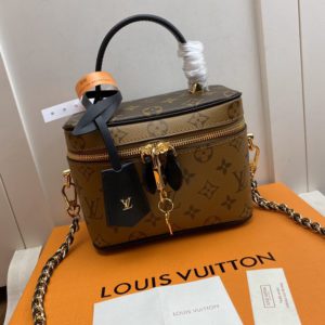 LOUIS VUITTON VANITY CASE<br>루이비통 베니티 케이스<br>[19x14x10cm]