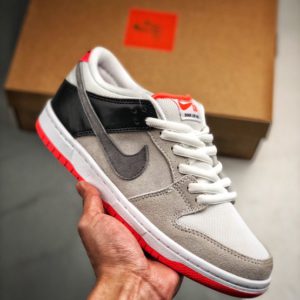 NIKE SB Dunk Low ISO<br>나이키 SB 덩크 로우<br><i>남여공용 36-45 SIZE 최상급</i>